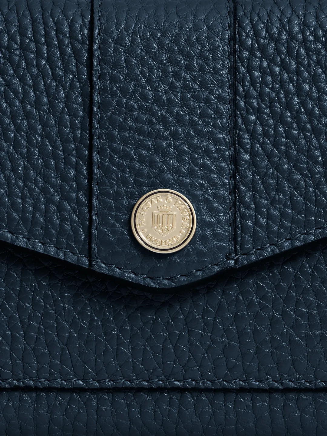 Fairfax & Favor Langford Button Purse AW26