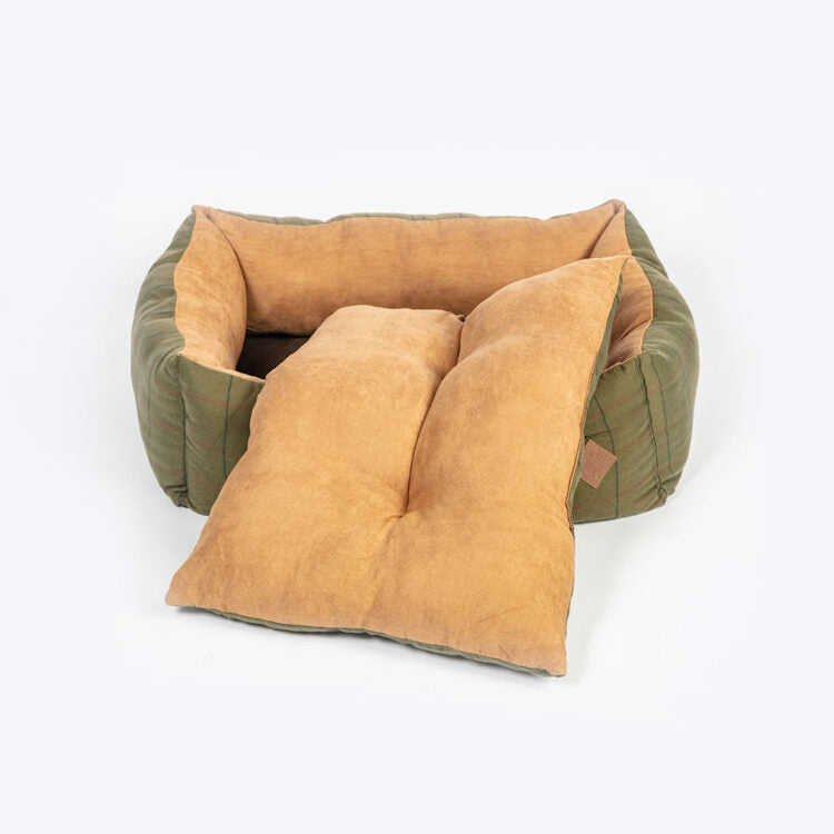 Danish Design Tweed Snuggle Dog Bed