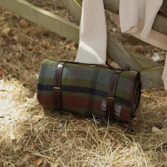 Hicks & Brown Outdoor Picnic Blanket