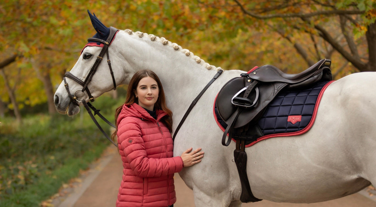 LeMieux Loire Classic Close Contact Square AW25