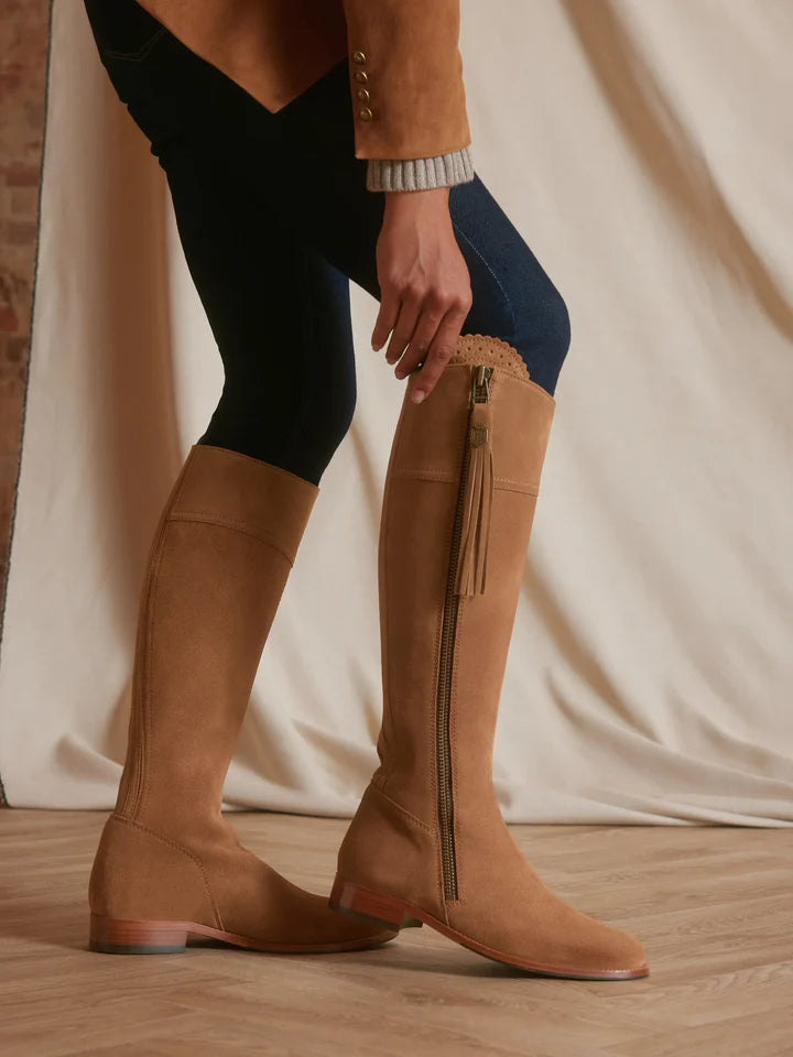 Fairfax & Favor Suede Regina - Reg Fit
