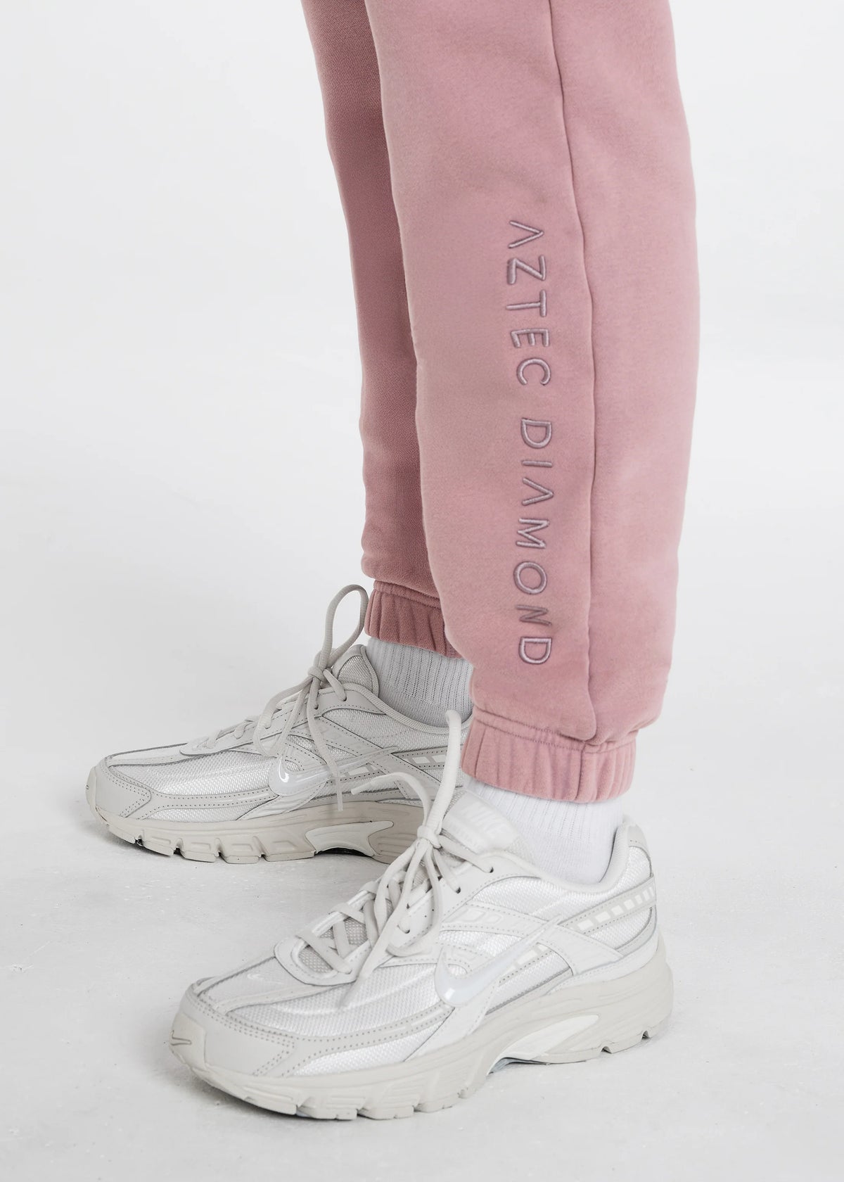 Aztec Diamond Women's Premium Sweatpants