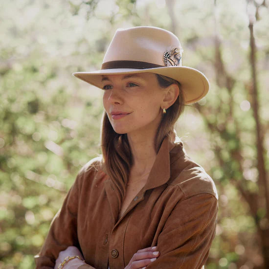 Hicks & Brown Suffolk Fedora Hat Fawn Feather (Guinea & Pheasant Feather)