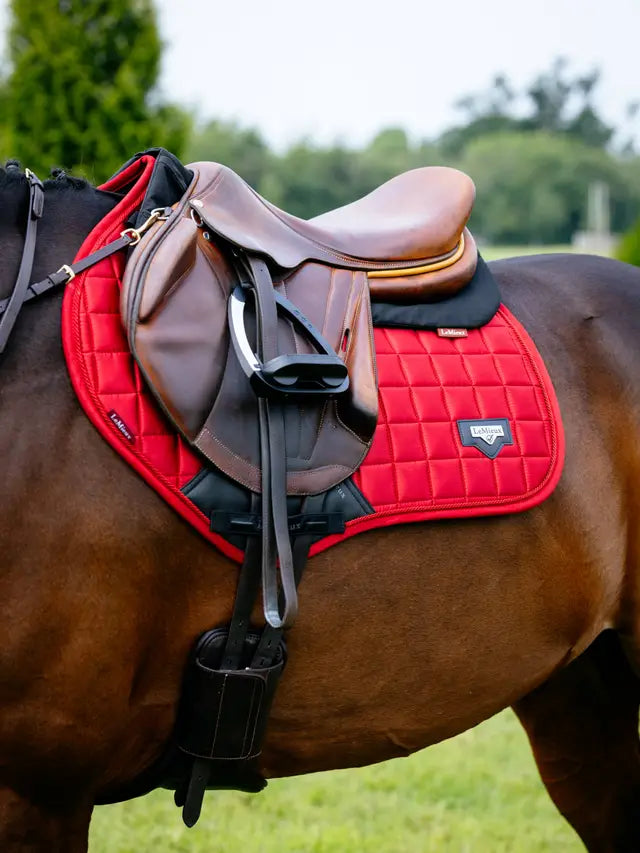 LeMieux Loire Classic Close Contact Square