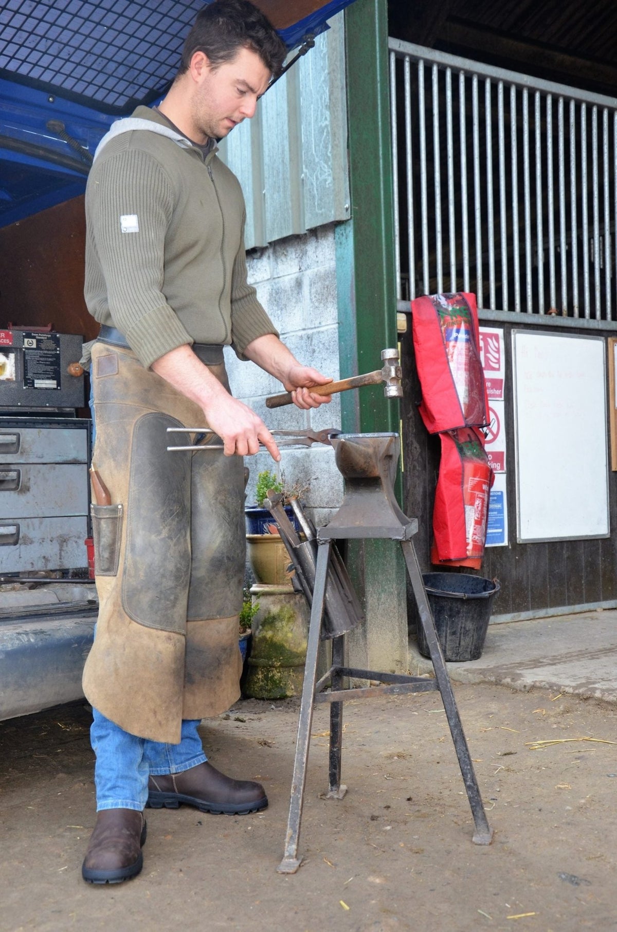 Tuffa Wayland Lightweight Safety Boots - Country Ways