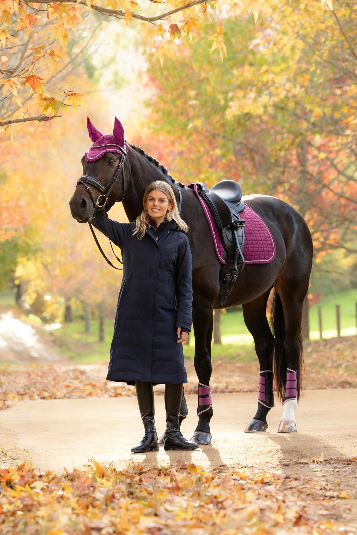 LeMieux Suede Dressage Square AW26