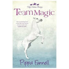 Book Tilly's Horse Magic 04 Team Magic - Country Ways
