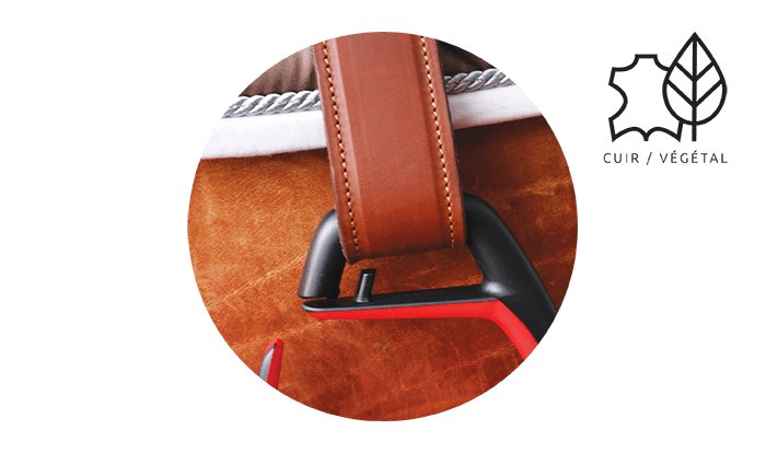 Freejump Classic Wide Stirrup Leathers - Country Ways