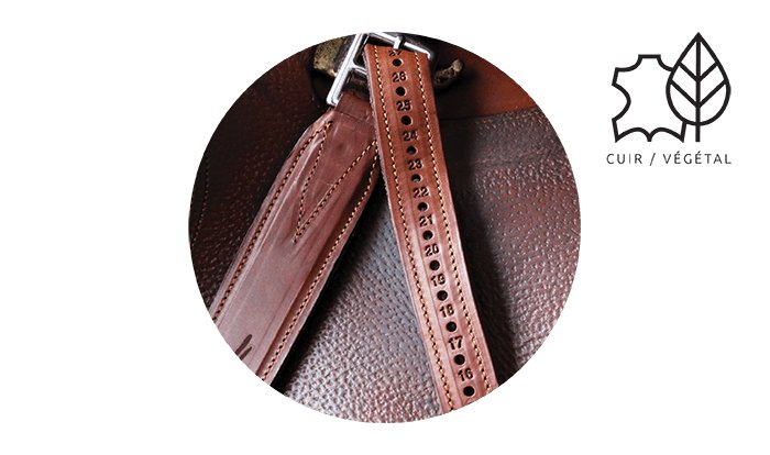 Freejump Classic Wide Stirrup Leathers - Country Ways