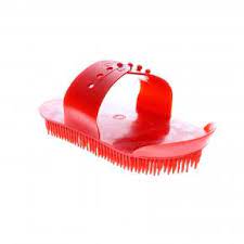 Large Plastic Curry Comb - Country Ways
