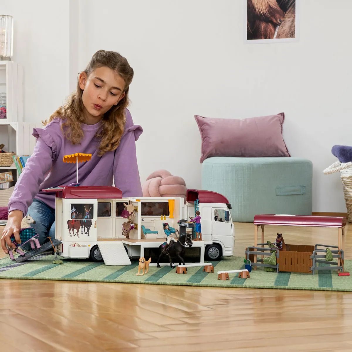 Schleich Horse Club Adventures Transporter - Country Ways